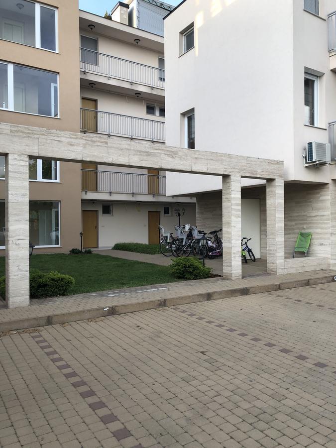 Relax Apartman Apartment Zamárdi Екстериор снимка