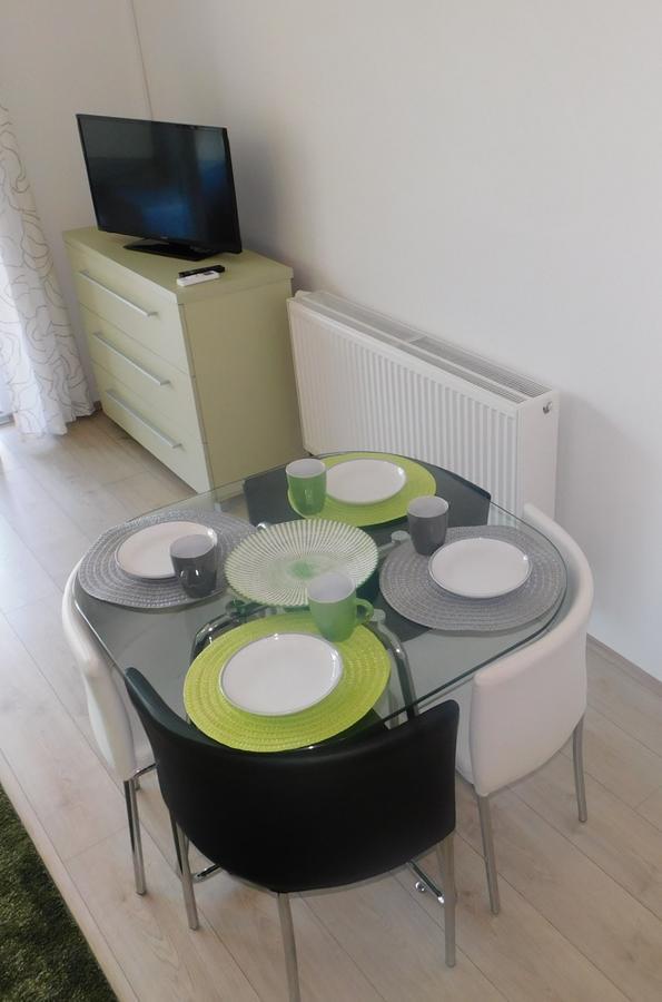 Relax Apartman Apartment Zamárdi Екстериор снимка